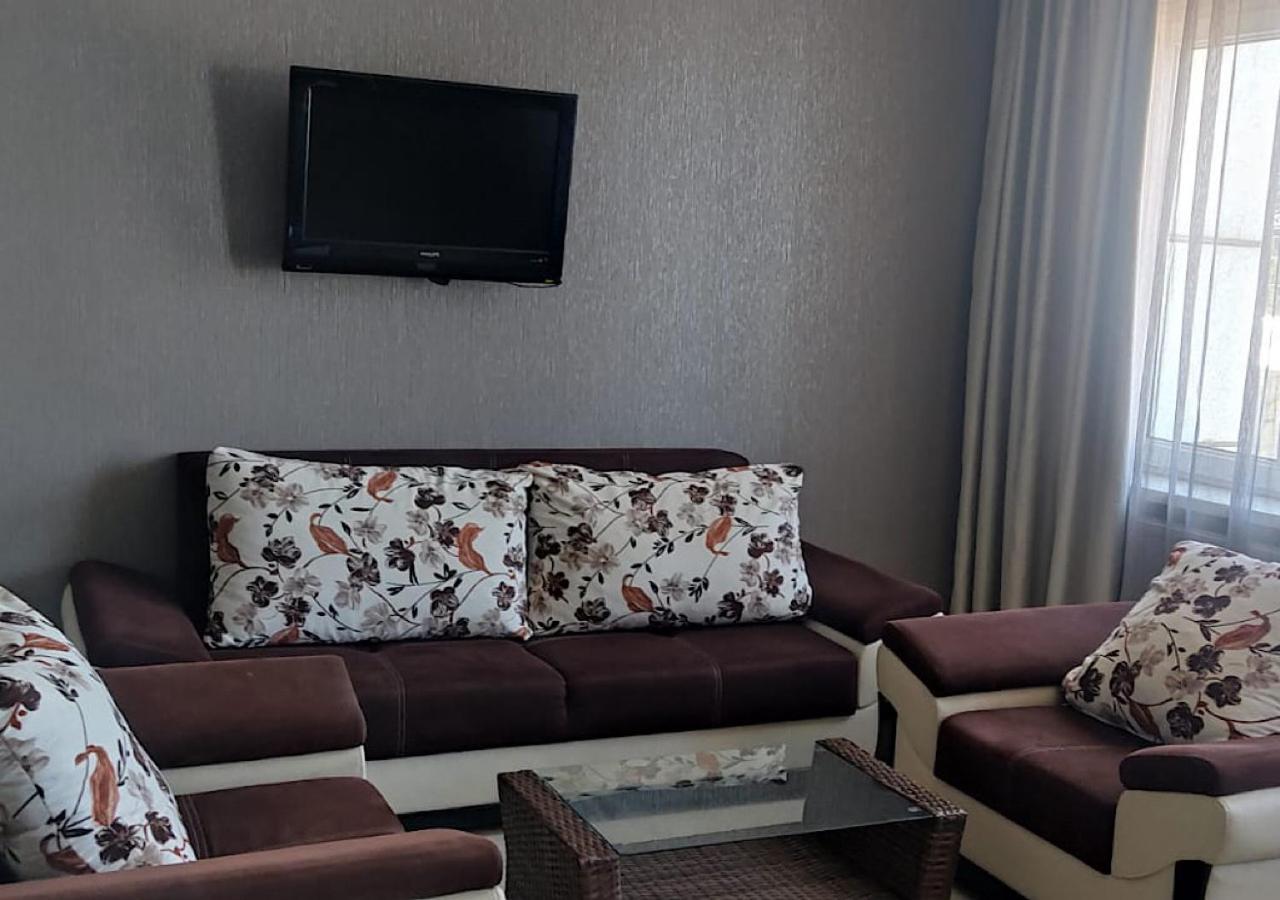 Hotel Lux Τυφλίδα Εξωτερικό φωτογραφία